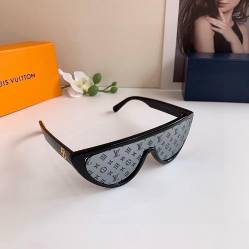 ルイヴィトンサングラス正面デザイン